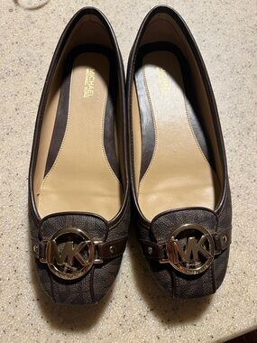 MICHAEL Michael Kors Dark Brown Logo Round-Toe Flats